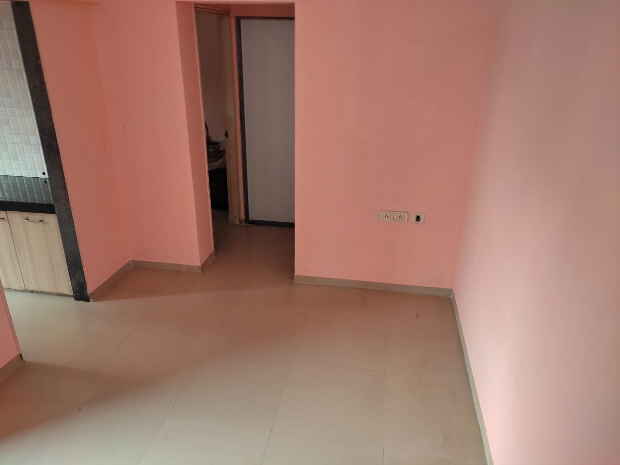 2 BHK Apartment For Sale in Devidayal Apartments