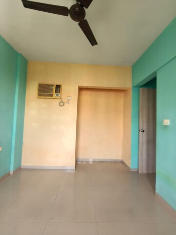 1 BHK Apartment For Rent in Lodha Casa Rio, Dombivli East