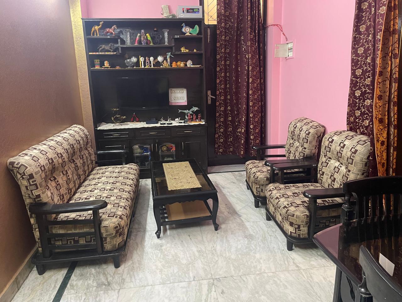 2 BHK Builder Floor For Rent in Builder Floor 