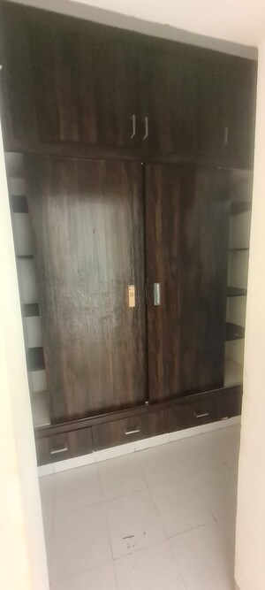 Furnished Amenities in 3.5 BHK Apartment at Satya The Hermitage, Sector 103 – for Sale