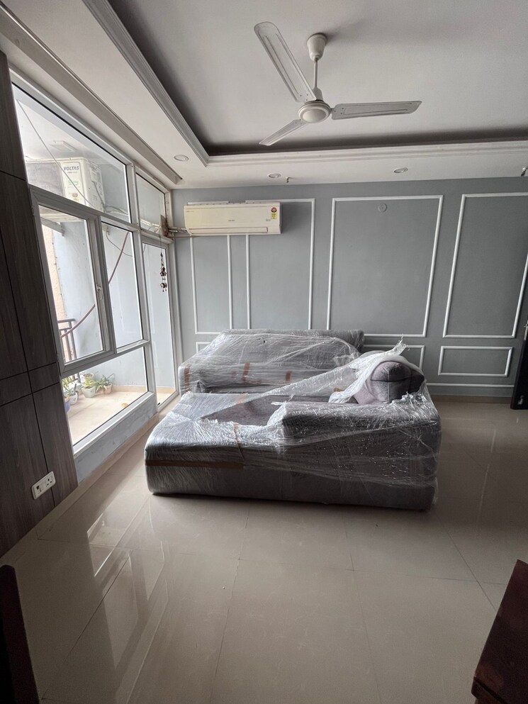 Bedroom, jm-aroma 3 Bedroom 1550 Sq.Ft. Apartment In Sector 75 Noida 8965056