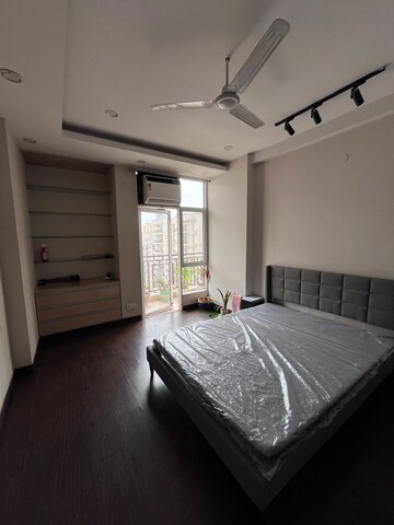 Bedroom in 3 BHK Apartment at JM Aroma, Sector 75 – for Rent