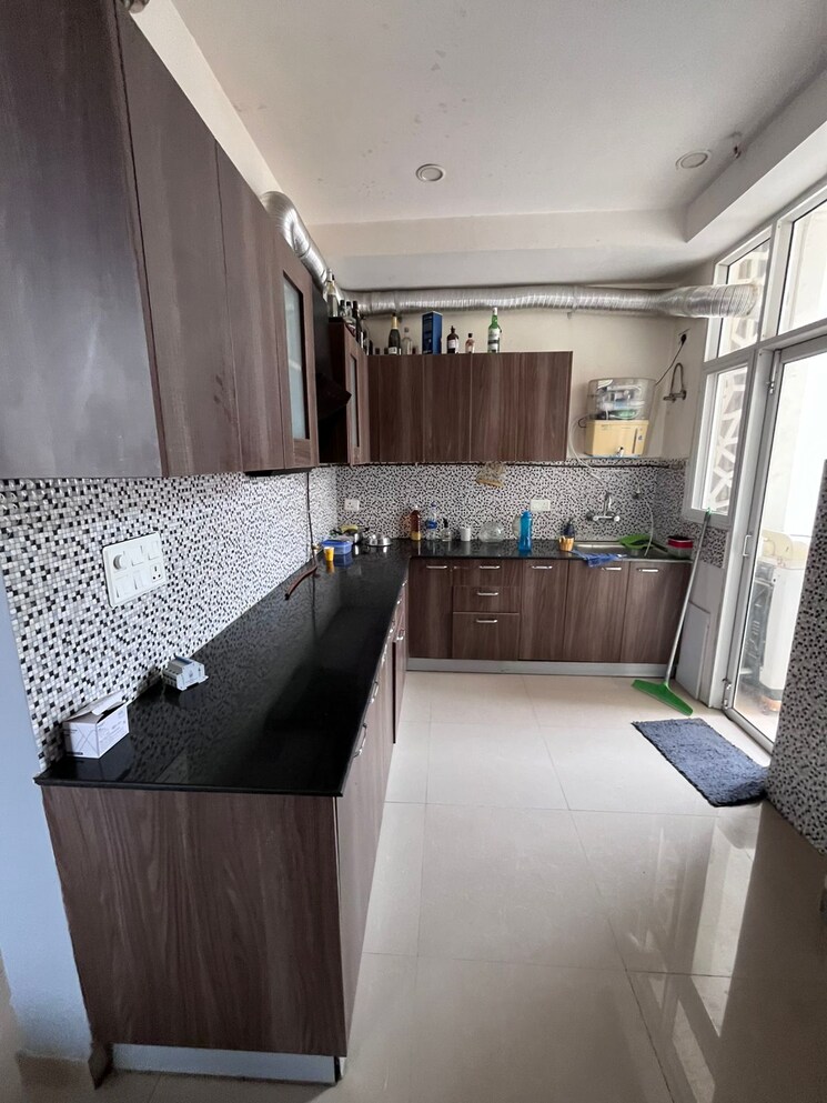 Kitchen, jm-aroma 3 Bedroom 1550 Sq.Ft. Apartment In Sector 75 Noida 8965056