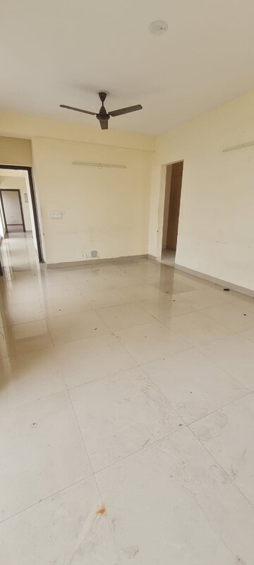 Room in 3 BHK Apartment at Satya The Hermitage, Sector 103 – for Rent