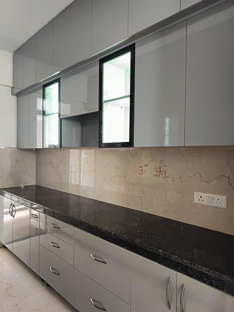Kitchen, smart-world-gems 3.5 Bedroom 1494 Sq.Ft. Apartment In Sector 89 Gurgaon 8965116
