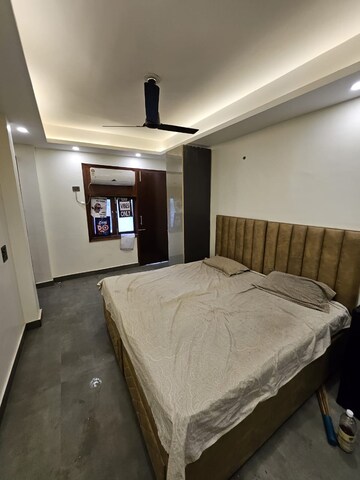 1 RK Builder Floor For Rent in Saket