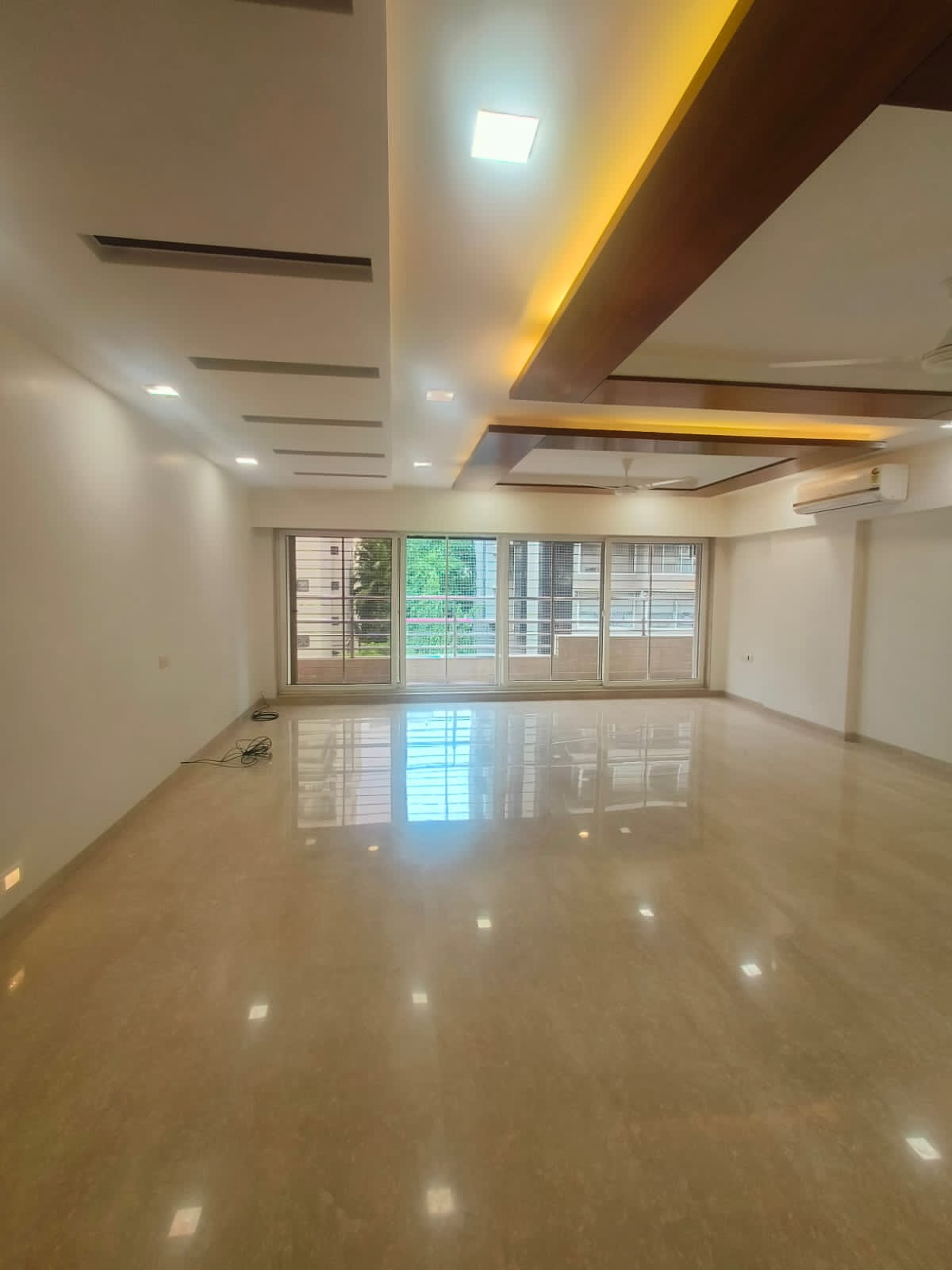 4 BHK Apartment For Rent in Pallazo Gayatri 
