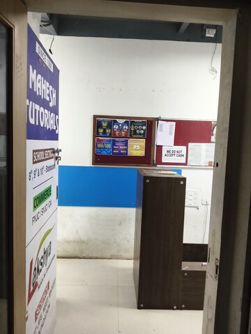 Room in  Office Space at Vile Parle West – for Rent
