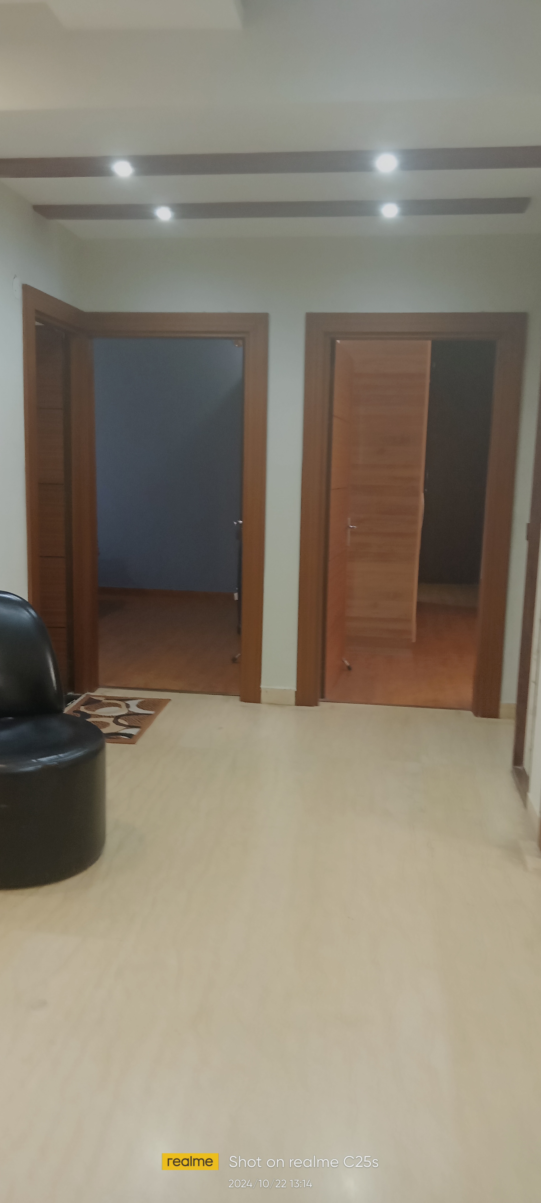 3.5 BHK + Pooja Room,Servant Room Apartment For Rent in Tulip Ace