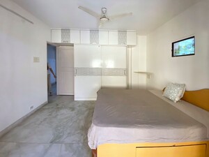 Bedroom in 2 BHK Apartment at Vashi – for Sale