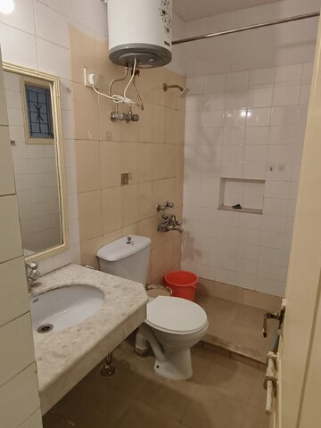 Bathroom in 2 BHK Builder Floor at Unitech South City II, Sector 50 – for Rent