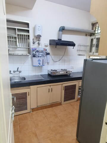 Kitchen in 2 BHK Builder Floor at Unitech South City II, Sector 50 – for Rent