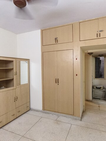2 BHK Builder Floor – Exterior View View at Unitech South City II, Sector 50 - for Rent