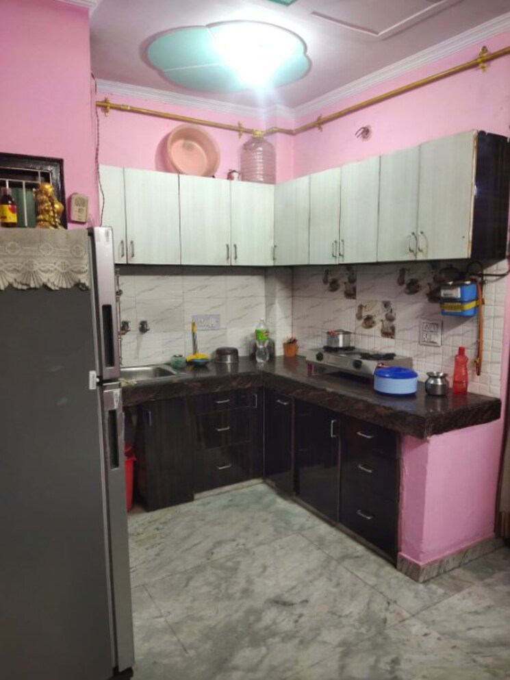 Kitchen, bhajanpura 3 Bedroom 76 Sq.Yd. Builder Floor In Bhajanpura Delhi 8794847