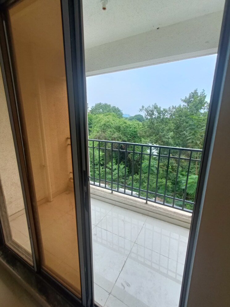 Balcony, raikar-simran-majestic 3 Bedroom 1470 Sq.Ft. Apartment In Taloja Navi Mumbai 8965205