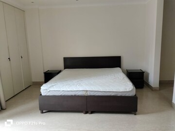 Bedroom in 3 BHK Builder Floor at Defence Colony – for Rent