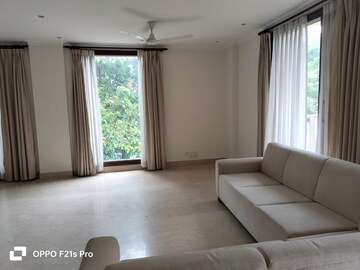 Living Room in 3 BHK Builder Floor at Defence Colony – for Rent