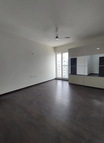 Room in 3 BHK Apartment at Puravankara Purva Zenium, Hosahalli – for Rent