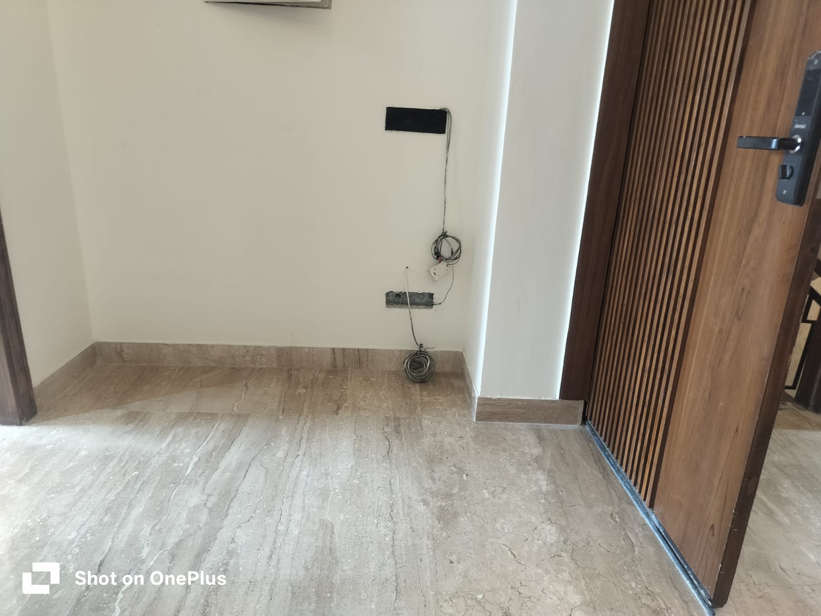 3 BHK + Servant Room 1945 Sq.Ft. Apartment in Supertech Araville