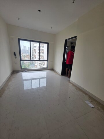 Room in 1 BHK Apartment at Ami Zarna, Malad West – for Rent