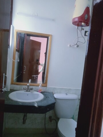 2 BHK Apartment For Rent in Unitech Fresco, Sector 50