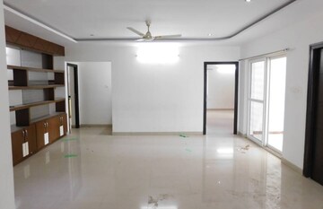 Room in 3 BHK Apartment at Nanakramguda – for Rent