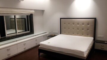 Bedroom in 4 BHK Independent House at Juhu Residency, Juhu – for Sale