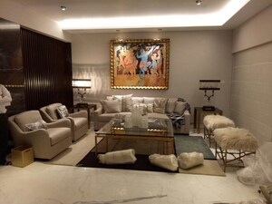 Living Room in 4 BHK Independent House at Juhu Residency, Juhu – for Sale