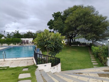  Plot For Sale in By The Lake, Shirwal