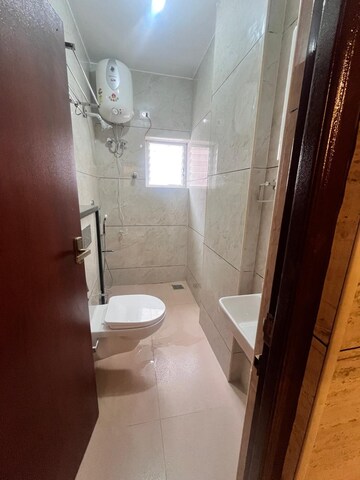 Bathroom in 1 BHK Builder Floor at Koramangala – for Rent