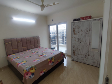 2 BHK Apartment For Rent in Gaur Yamuna City 16th Park View, Sector 19 Yamuna Expressway