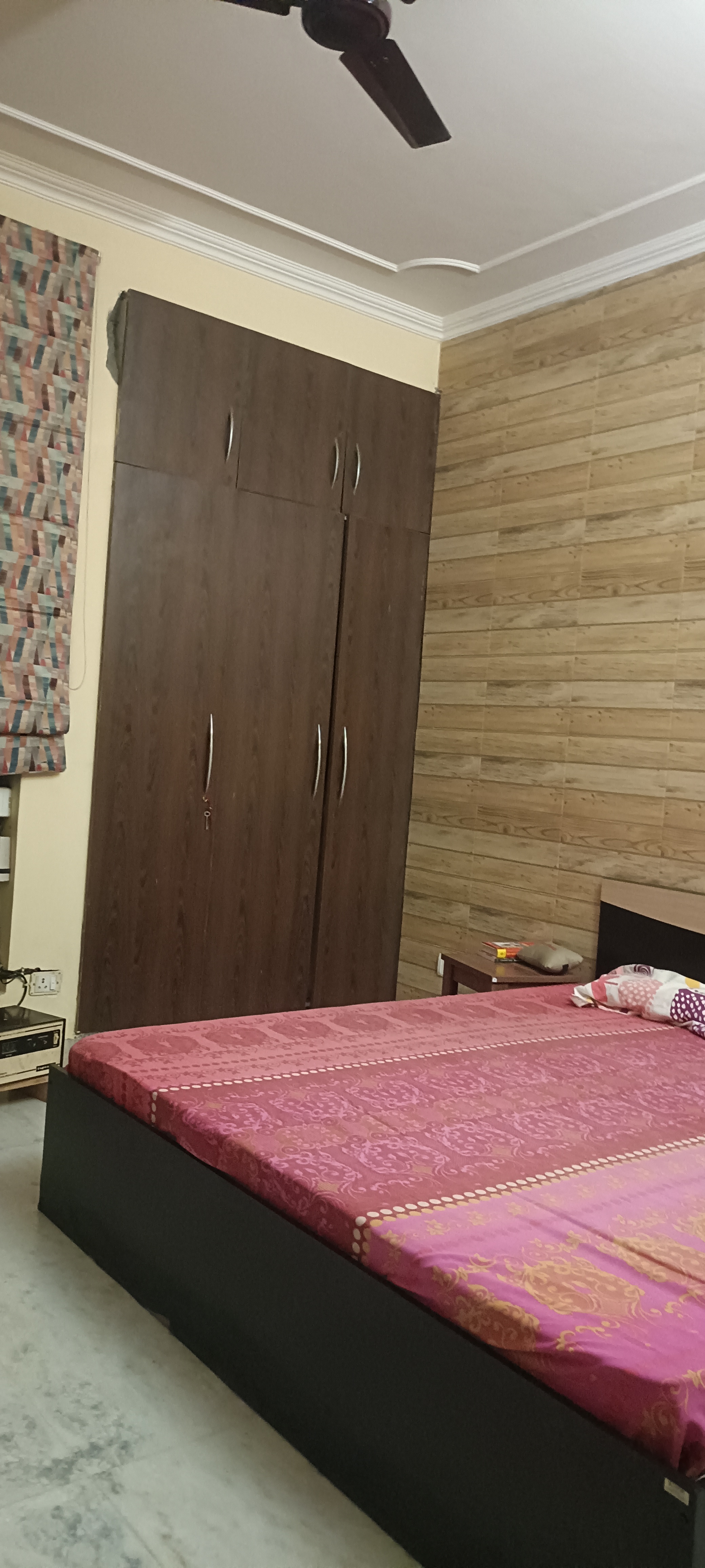 3 BHK + Pooja Room Villa For Rent in Rwa Sector 41 Noida 
