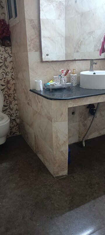 Bathroom in 3 BHK Villa at Sector 41 – for Rent