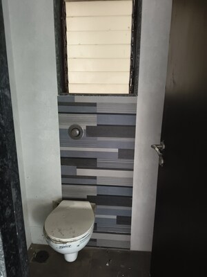 Bathroom in 1 RK Apartment at Mulund East – for Sale