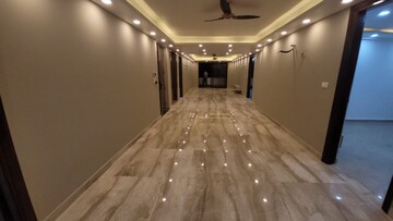 Building Lobby in 4 BHK Builder Floor at Palam Vihar – for Sale