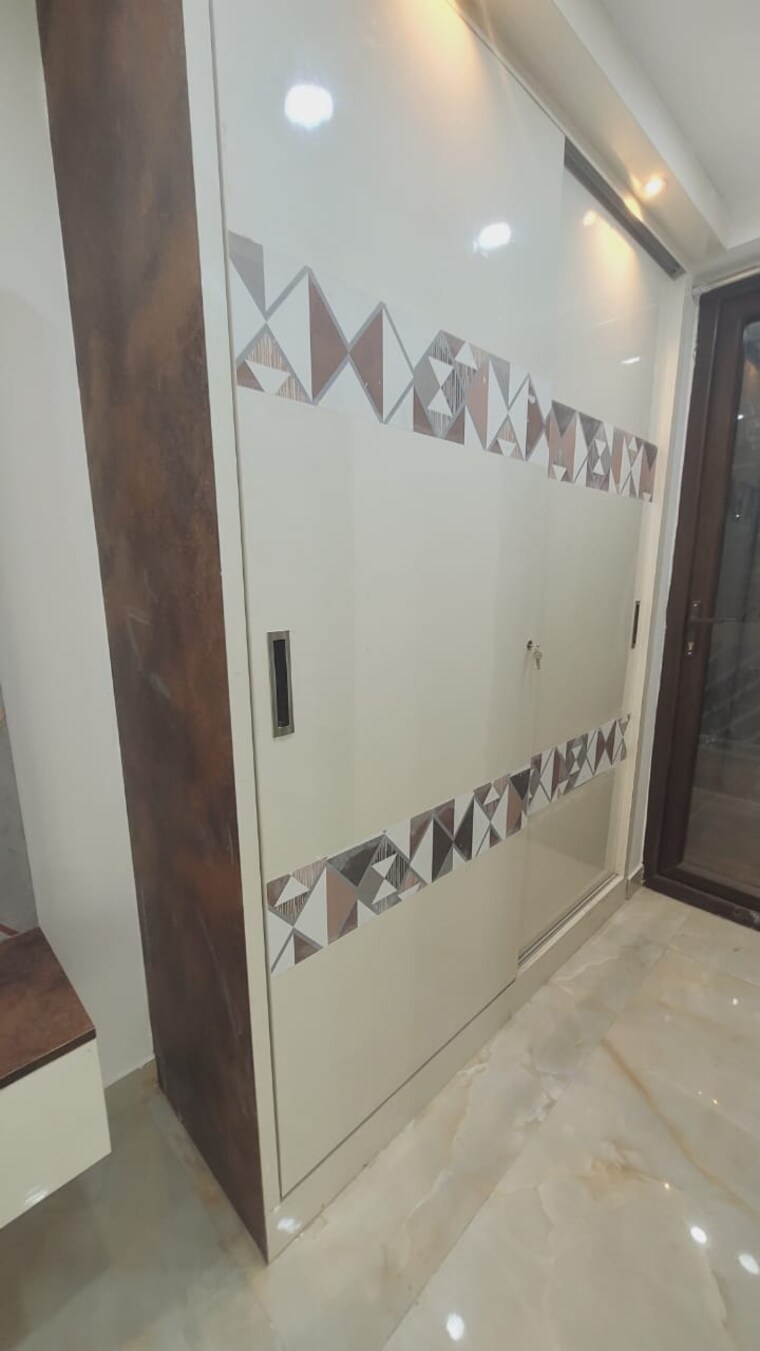 undefined, palam vihar 4 Bedroom 360 Sq.Ft. Builder Floor In Palam Vihar Gurgaon 8965391