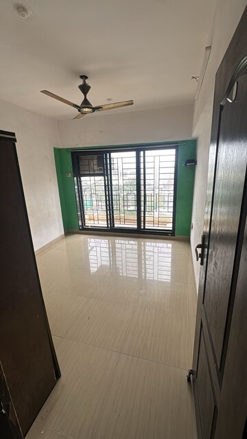 2 BHK Apartment For Rent in MAYFAIR SYMPHONY SPRINGS CHS LTD, Vikhroli West