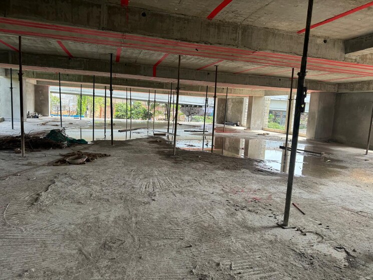  Parking, jubilee hills Commercial Office Space 5000 Sq.Ft. In Jubilee Hills Hyderabad 8965420