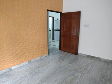 Room in 3 BHK Independent House at Sector 21c – for Rent