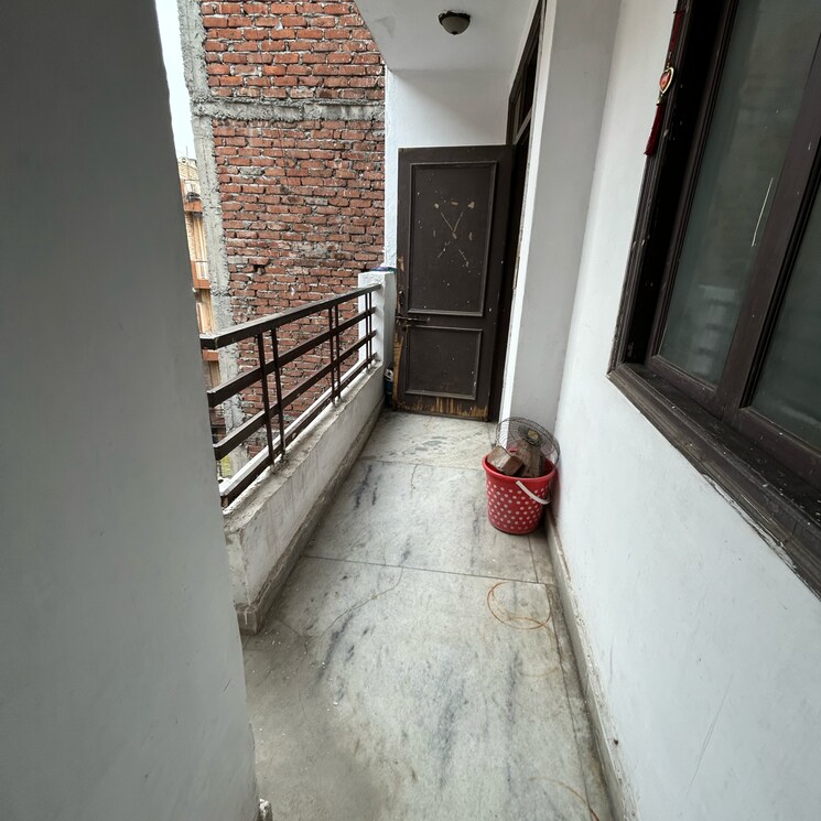 Balcony, kotla mubarakpur 1 RK 350 Sq.Ft. Builder Floor In Kotla Mubarakpur Delhi 8965424
