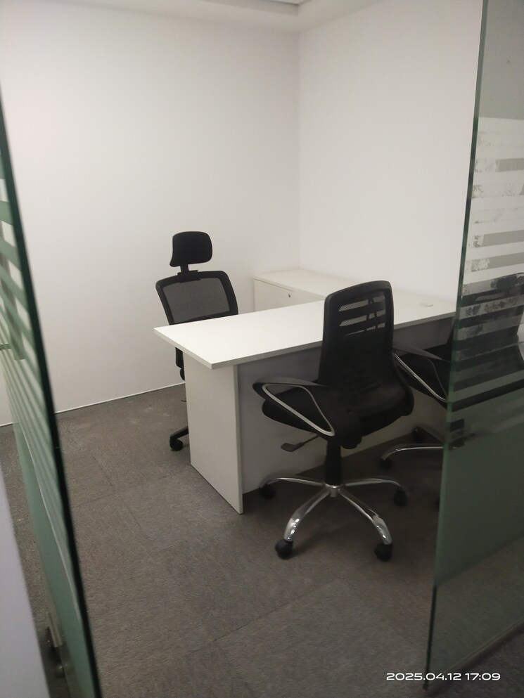 Team Area, pinnacle-business-park Commercial Office Space 2700 Sq.Ft. In Andheri East Mumbai 8965462