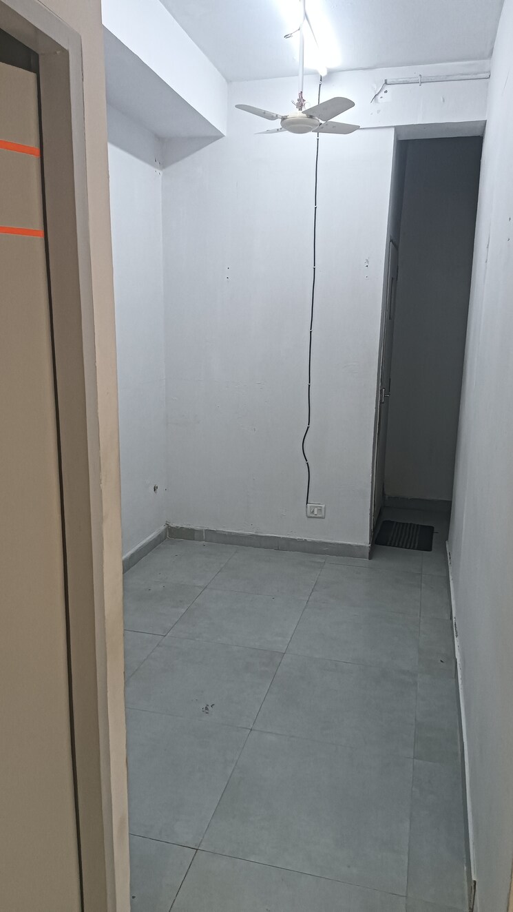 Bathroom, madhapur Commercial Shop 1200 Sq.Ft. In Madhapur Hyderabad 8965493