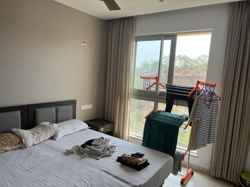 Bedroom in 2 BHK Apartment at Hiranandani Castle Rock, Powai – for Rent