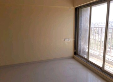 Room in 2 BHK Apartment at Prestige Residency Thane, Ghodbunder Road – for Rent