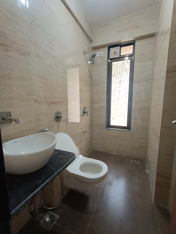 Bathroom, rite-skyluxe 2 Bedroom 1221 Sq.Ft. Apartment In Chembur Mumbai 8965520