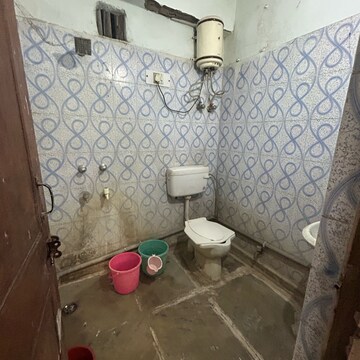 Bathroom in 2 BHK Builder Floor at Kotla Mubarakpur – for Rent