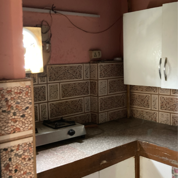 Kitchen in 1 BHK Independent House at RWA Apartments Sector 41, Sector 41 – for Rent