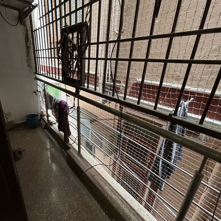 Balcony, kotla mubarakpur 3 Bedroom 1200 Sq.Ft. Builder Floor In Kotla Mubarakpur Delhi 8965555