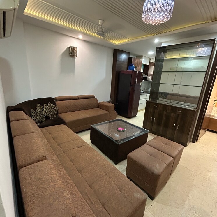 Living Room, kotla mubarakpur 3 Bedroom 1200 Sq.Ft. Builder Floor In Kotla Mubarakpur Delhi 8965555