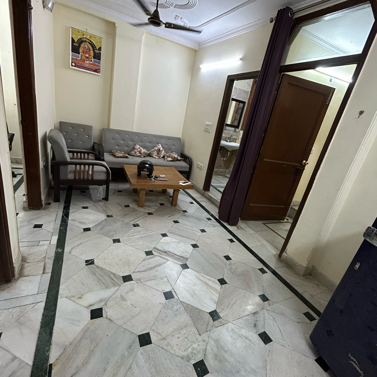 2 BHK + Pooja Room Builder Floor For Rent in Kotla Mubarakpur 